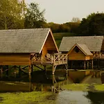 Aqualodge Insolite Chalet *