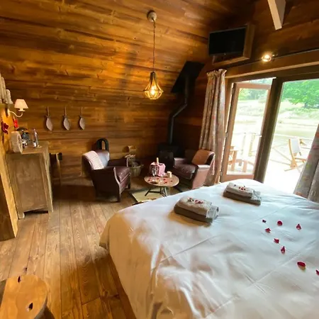 Aqualodge Insolite * Ermeton-sur-Biert