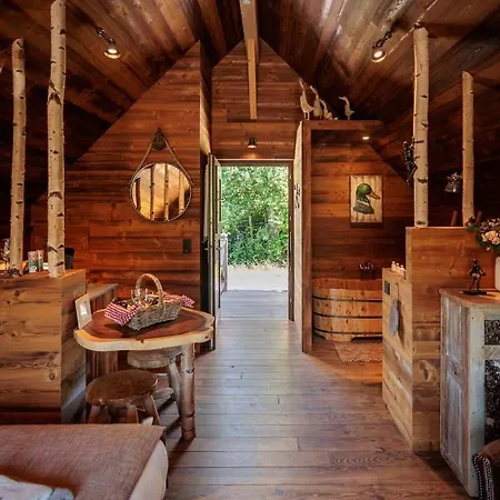 Chalet Aqualodge Insolite *