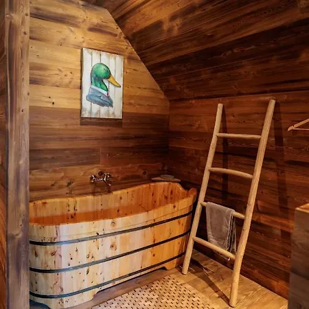 Aqualodge Insolite Ermeton-sur-Biert