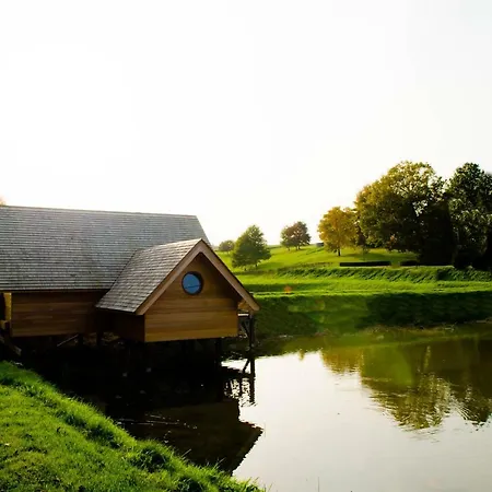 Aqualodge Insolite *
